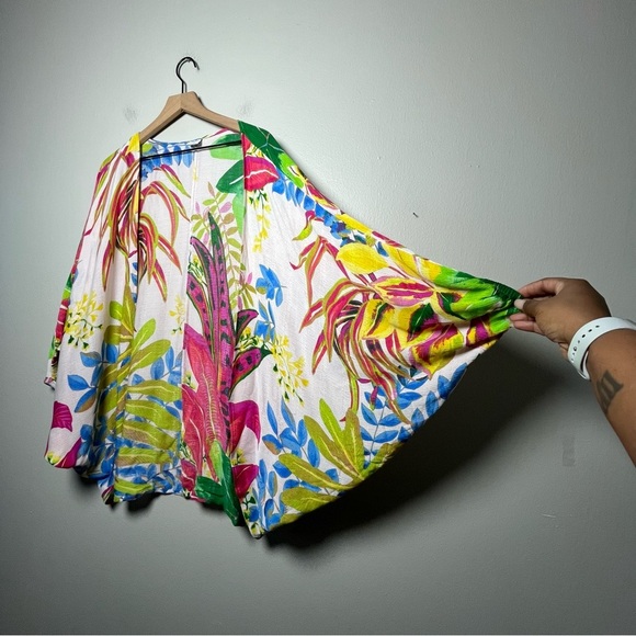 Anna and Ava Women Kimono One Size Floral Tropical Paradise Dolman Art Vacation‎ - Picture 5 of 8